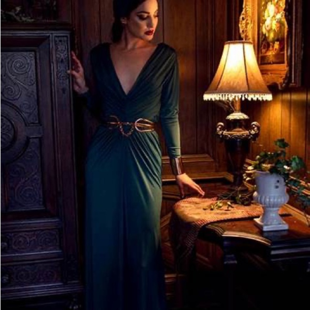 ISO La Femme en Noir Art Deco dress